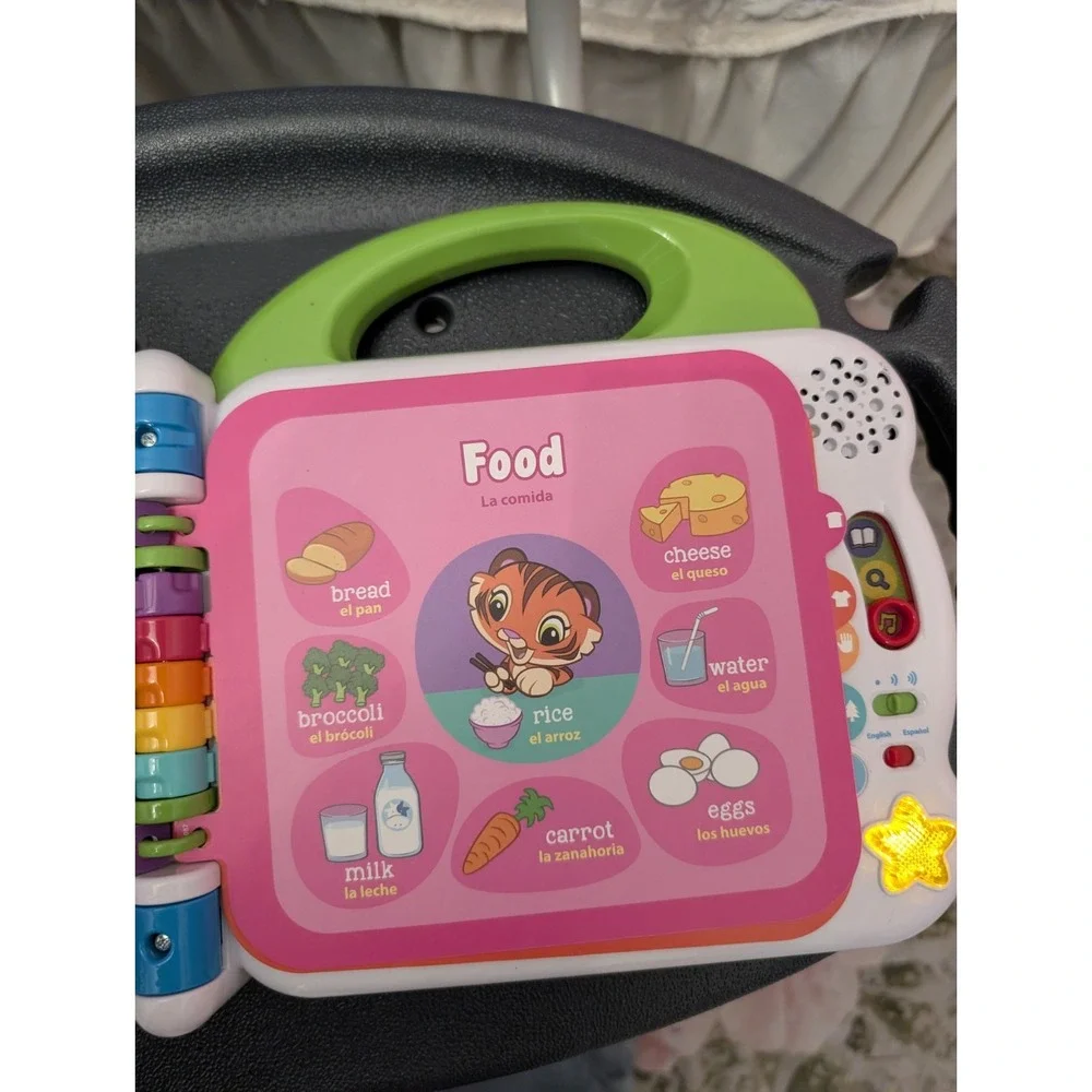 Leap Frog Learning Friends 100 Words Electronic Book English Spanish 2018 Works